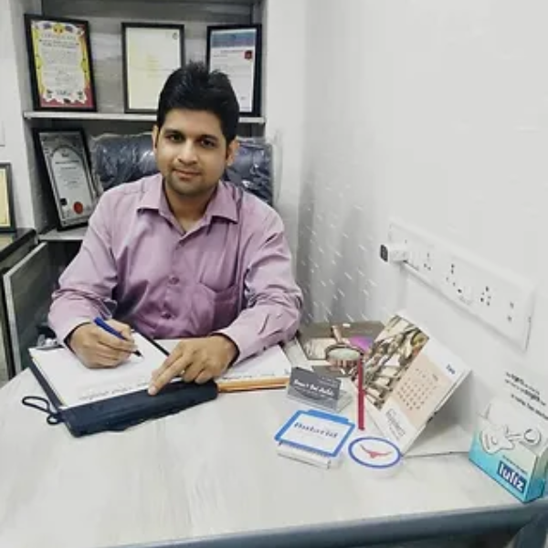 dr-vikas-halwai