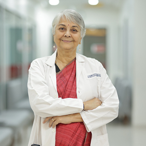 dr-rita-dhamankar-Best Ophthalmologist in Navi- Mumbai