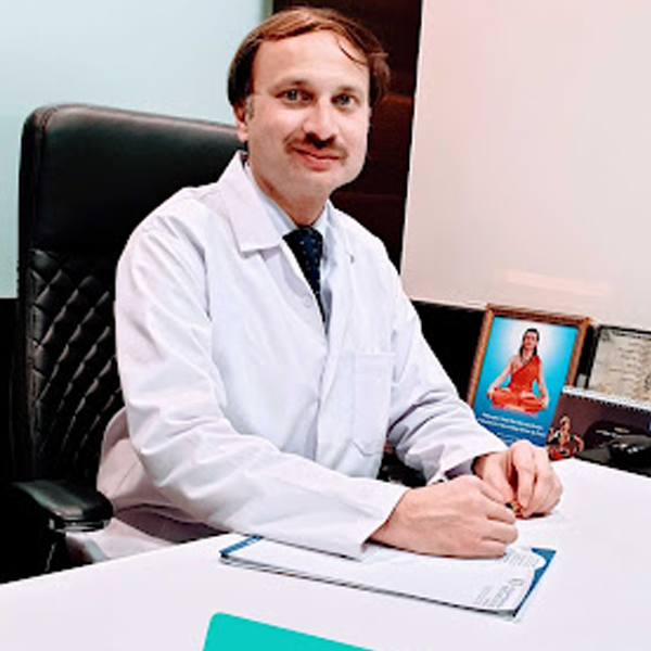 Cardiologist Dr. Sachin Lakade