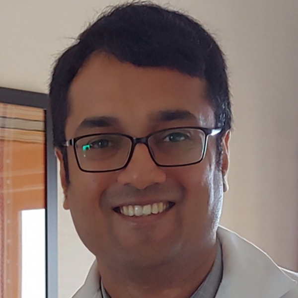 Dr. Varun Nivargi