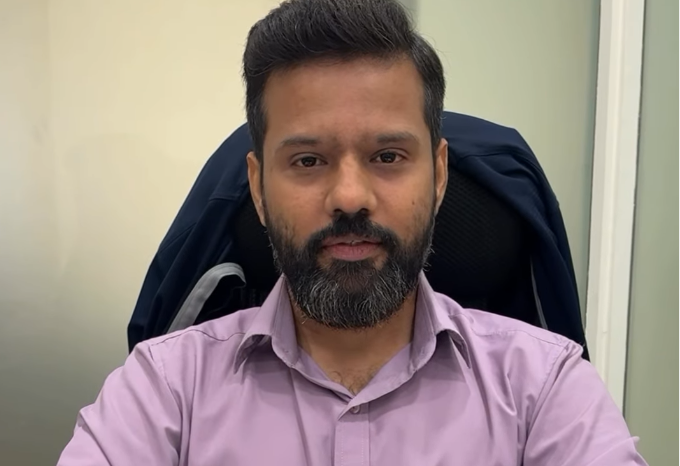 Dr. Manish Ratnakar